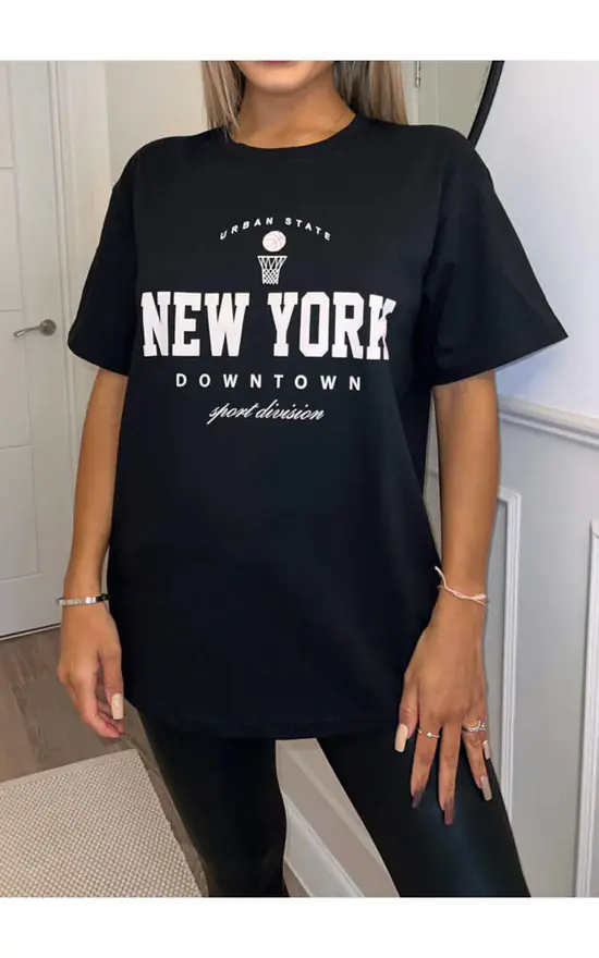 New York Slogan Oversized Tee - Black by GIGILAND UK